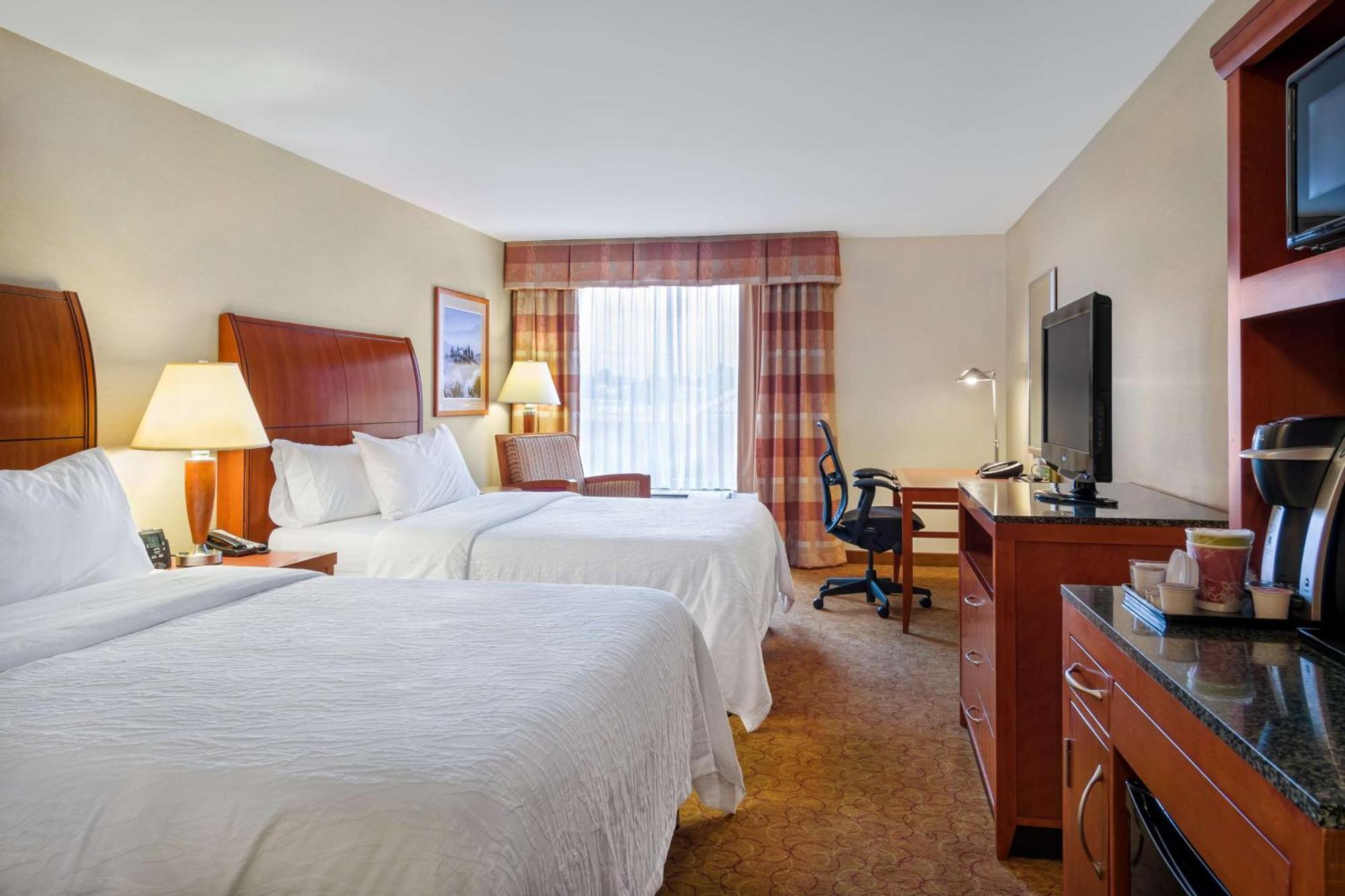 Hilton Garden Inn Cleveland East / Mayfield Village Exterior photo